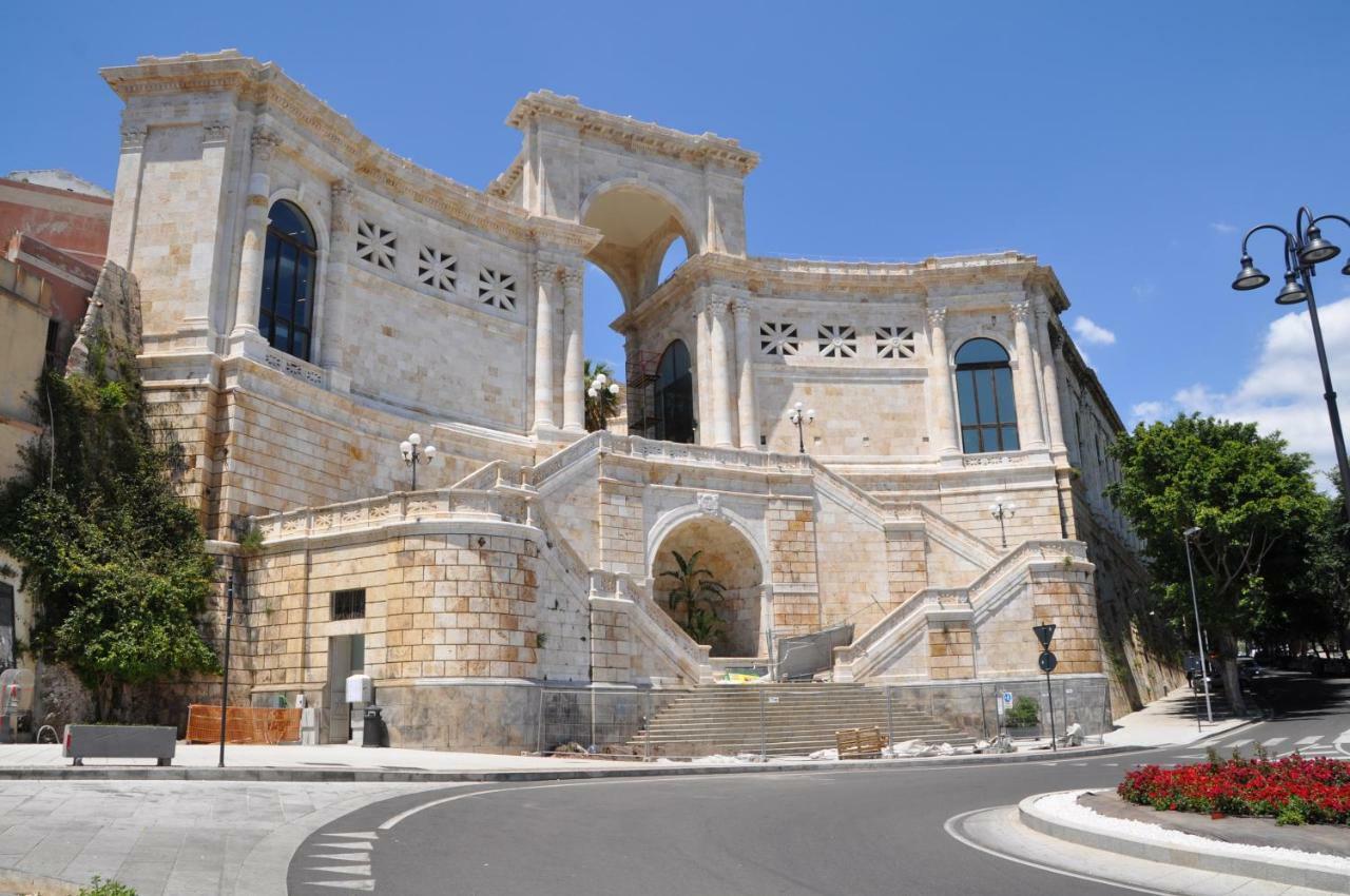Eva Luxury Rooms Cagliari Exterior foto